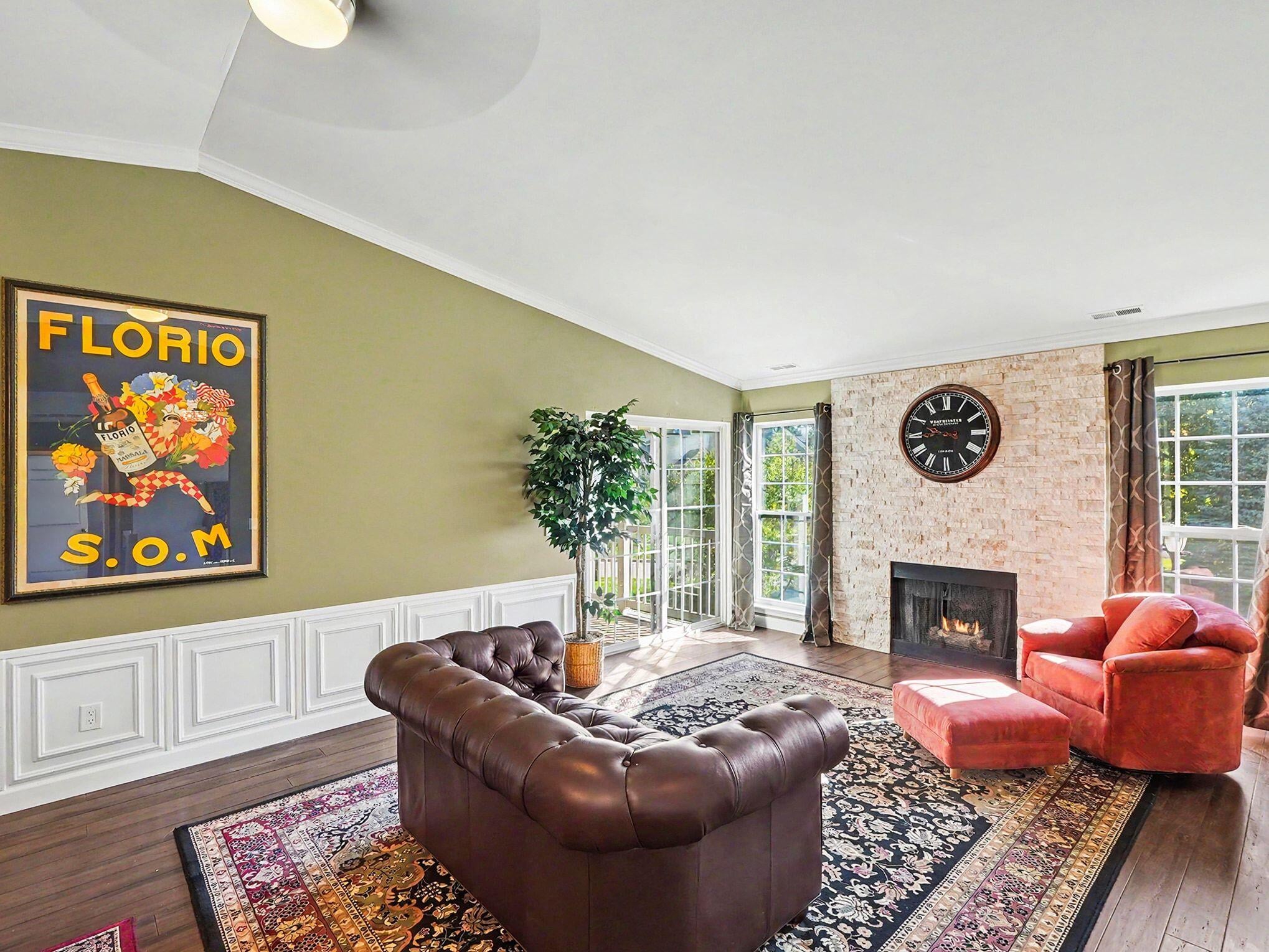 4342 Deeside Drive 44