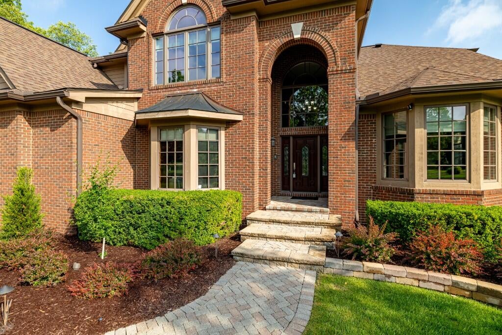 2141 Autumn Hill Drive
