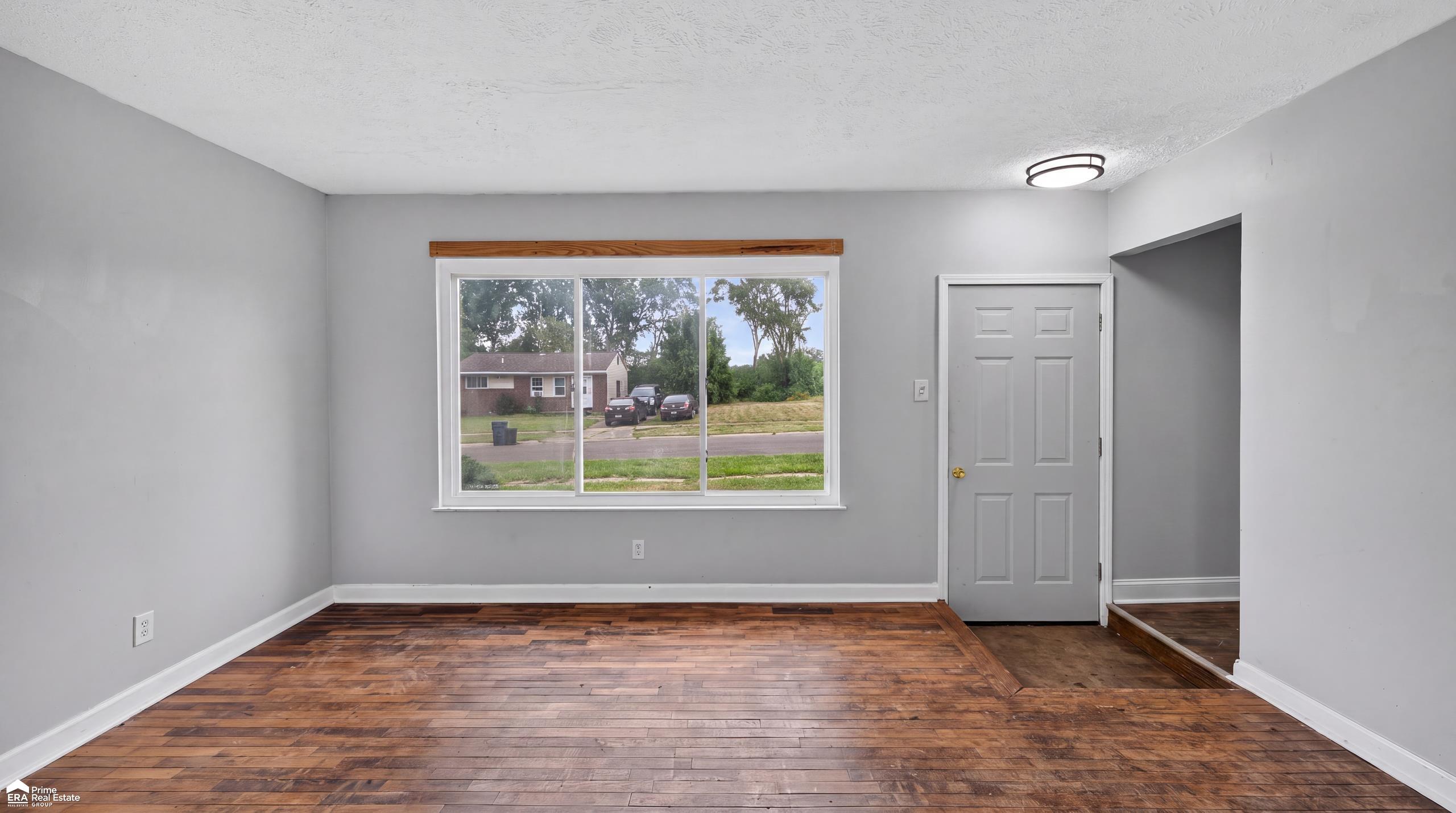6217 O'Toole Lane