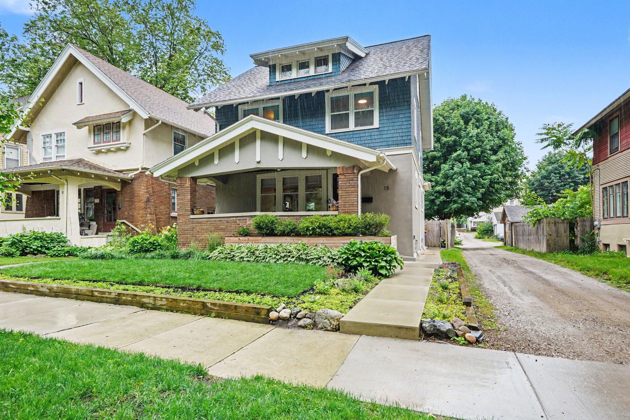 15 Auburn Avenue SE