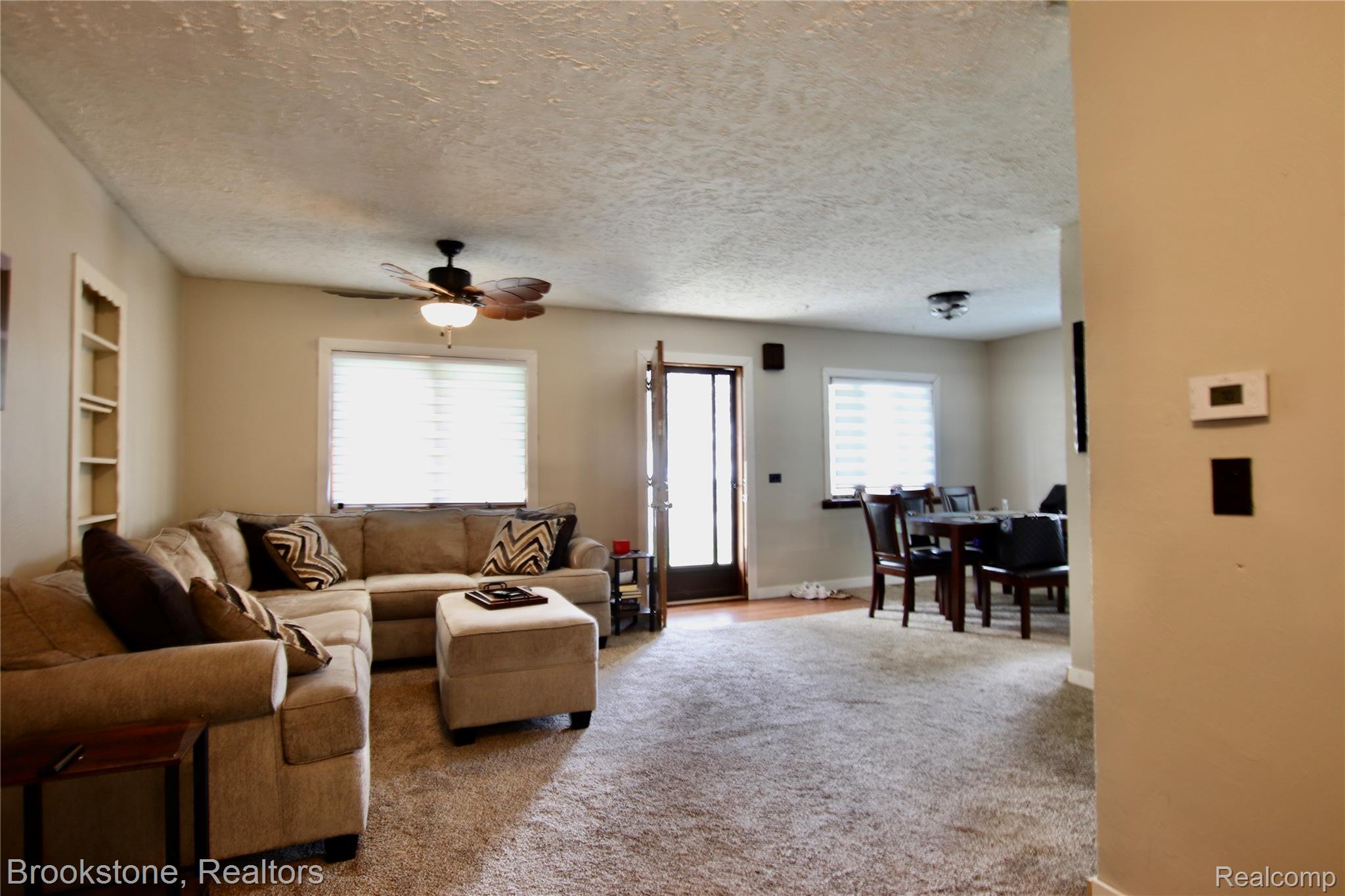 4303 Columbine Avenue