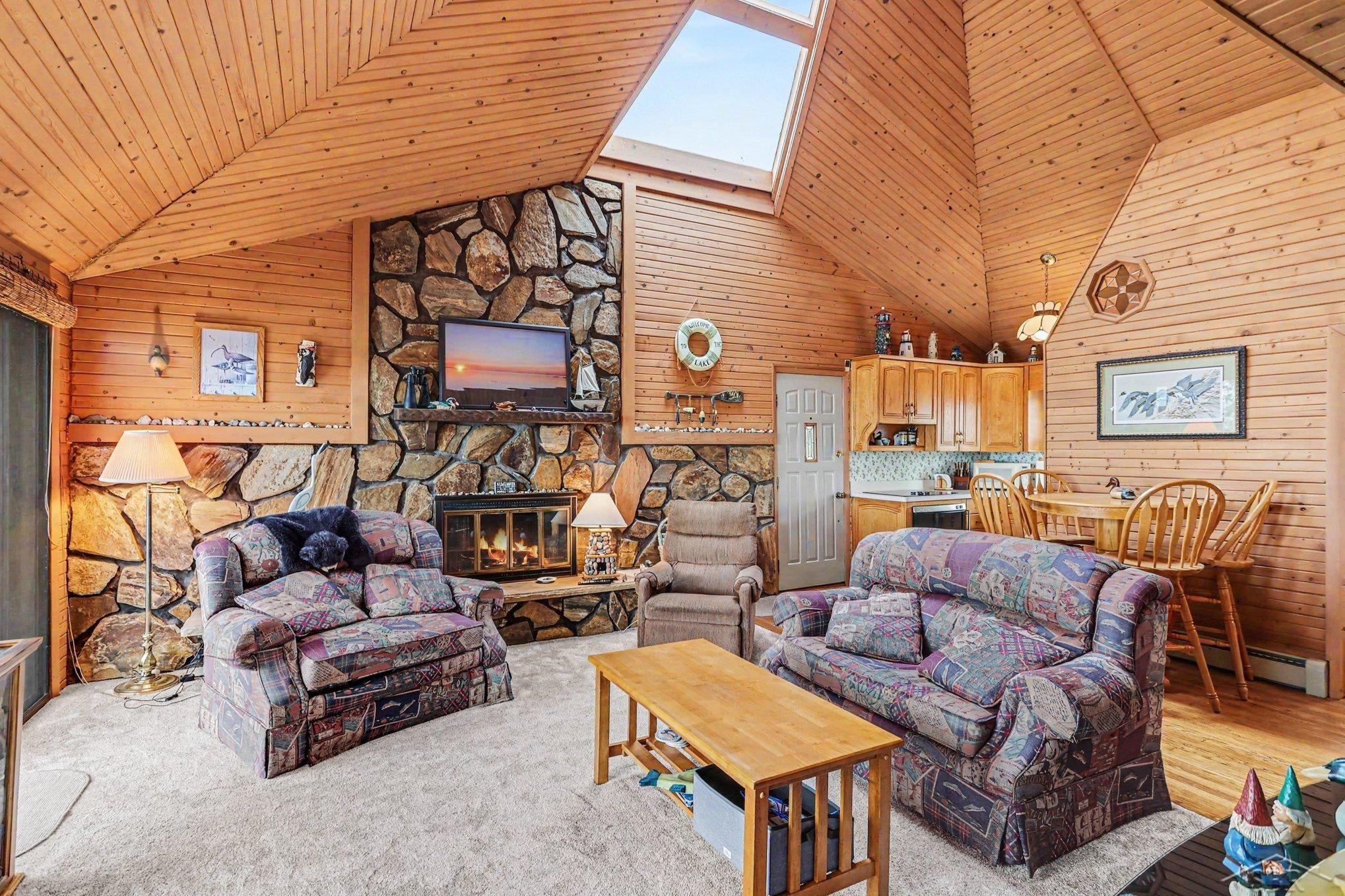 362 N Linwood Beach Road
