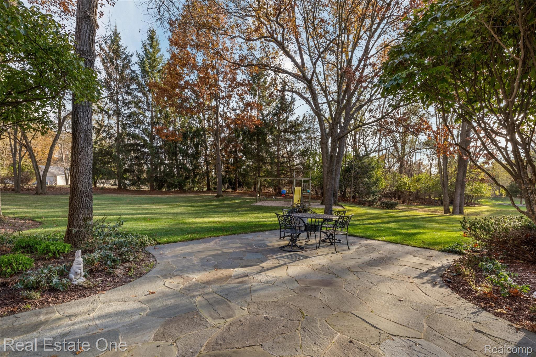 2877 W Bloomfield Oaks Drive