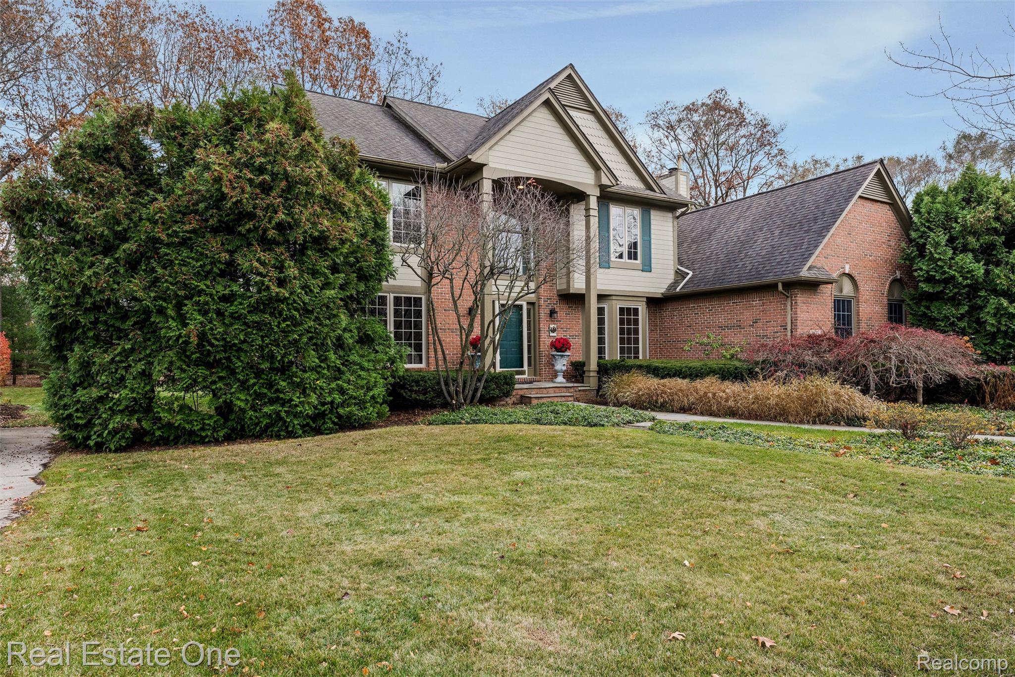 2877 W Bloomfield Oaks Drive