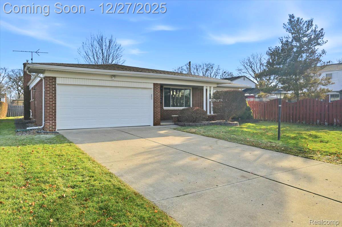 33164 Chatsworth Drive