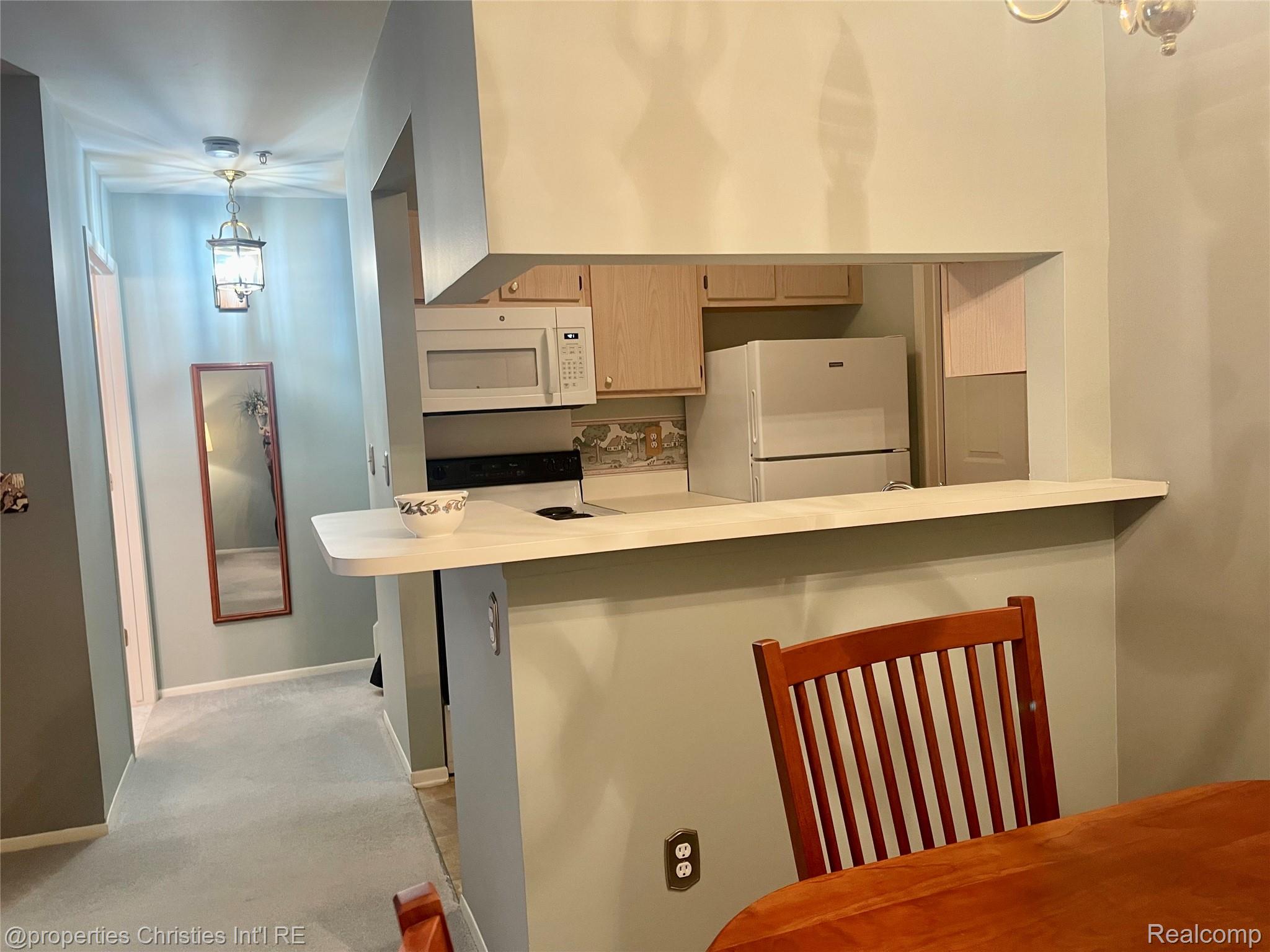 22254 S Cape Cod Way