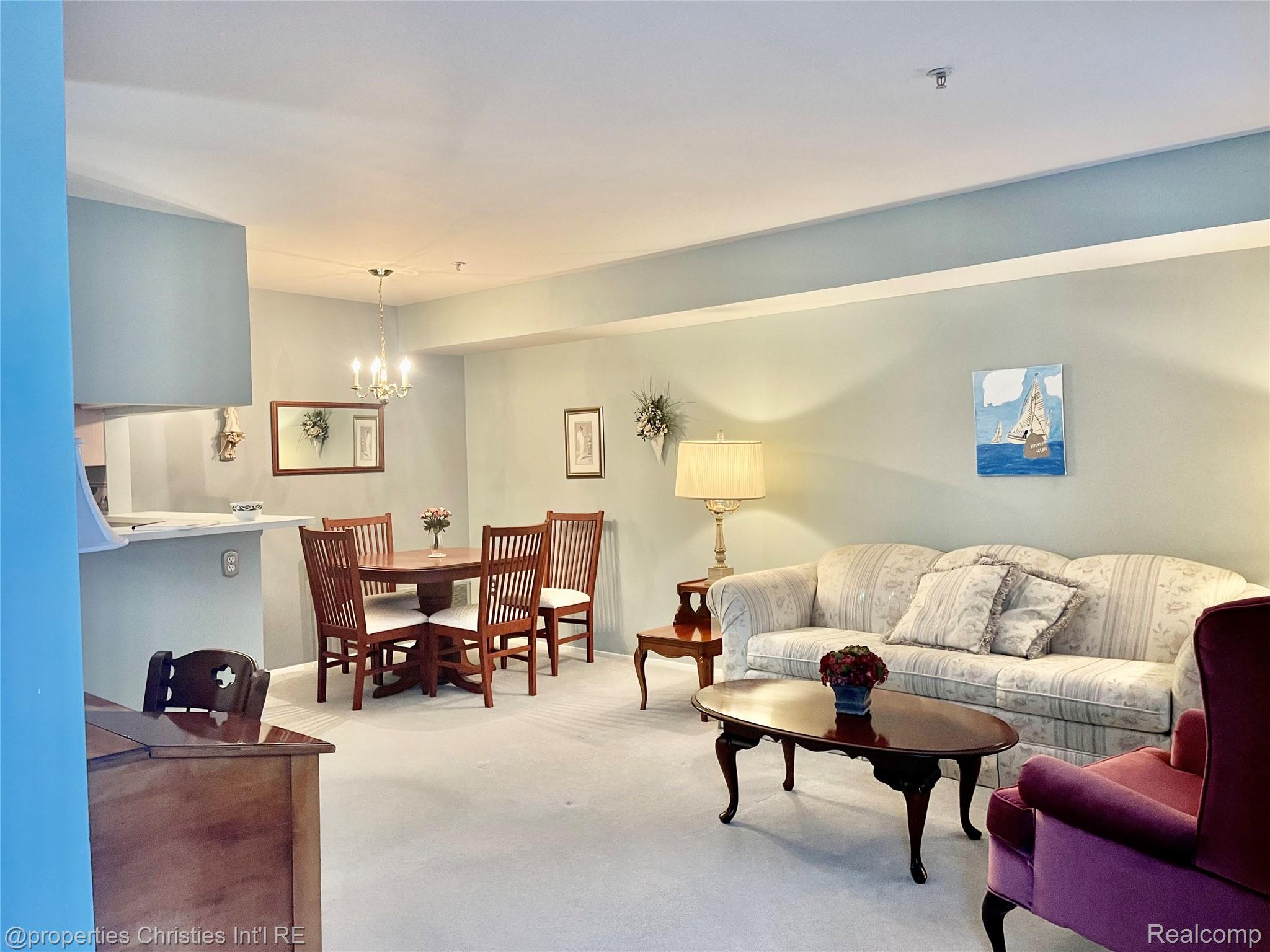 22254 S Cape Cod Way