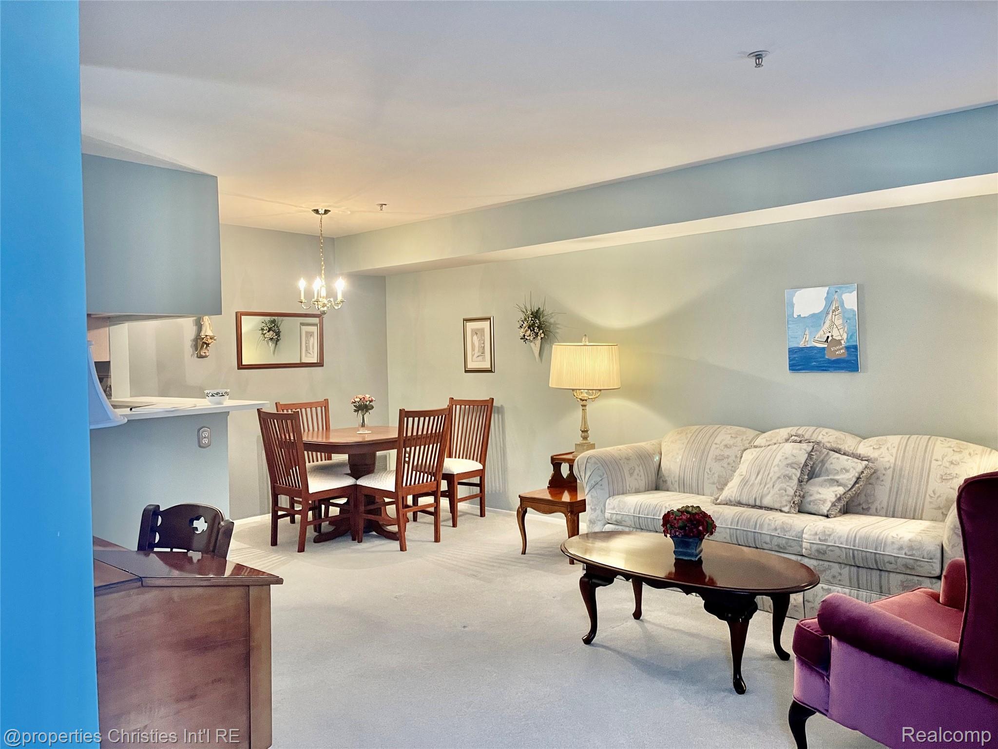 22254 S Cape Cod Way