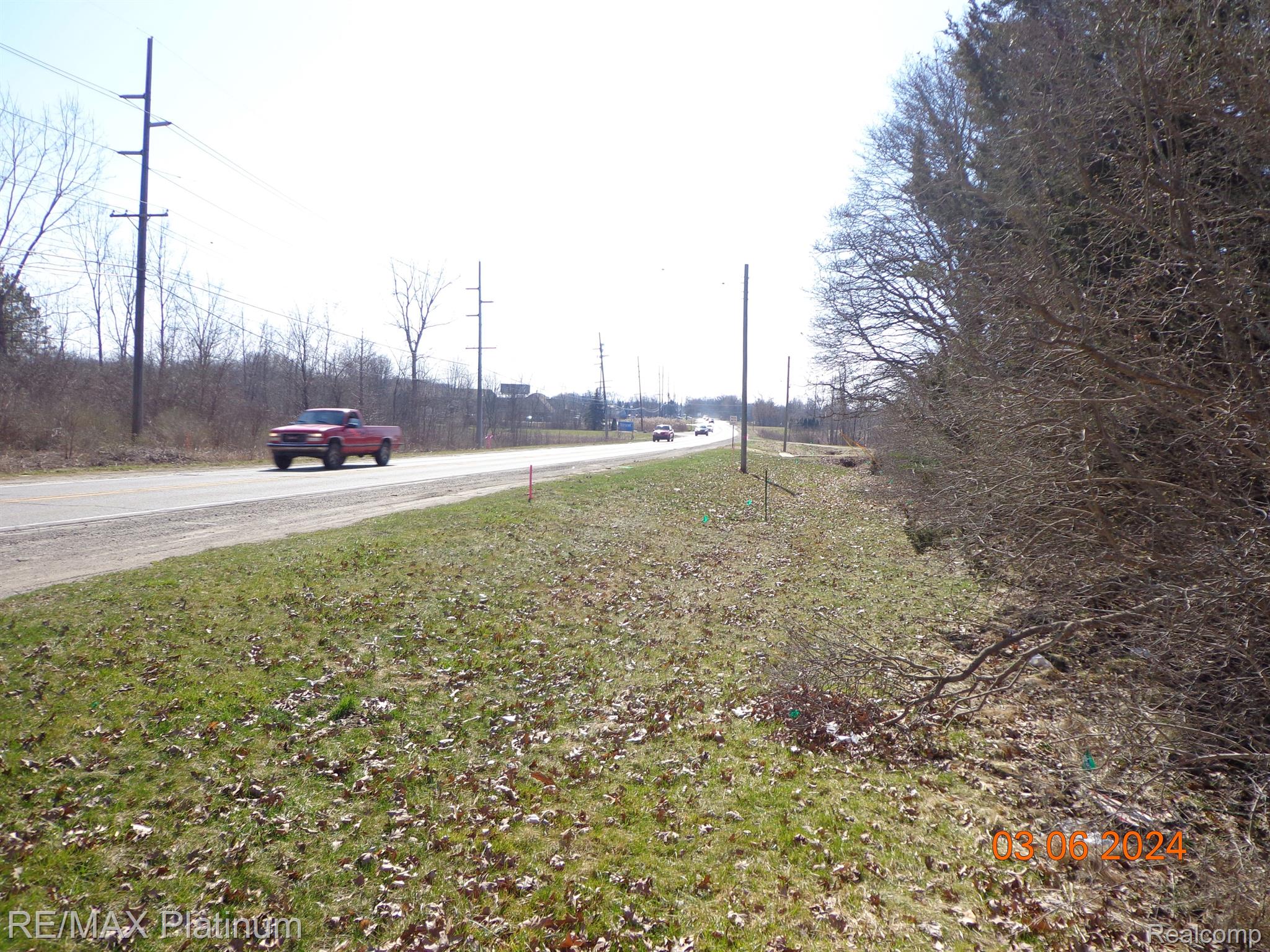 1285 N OLD US 23