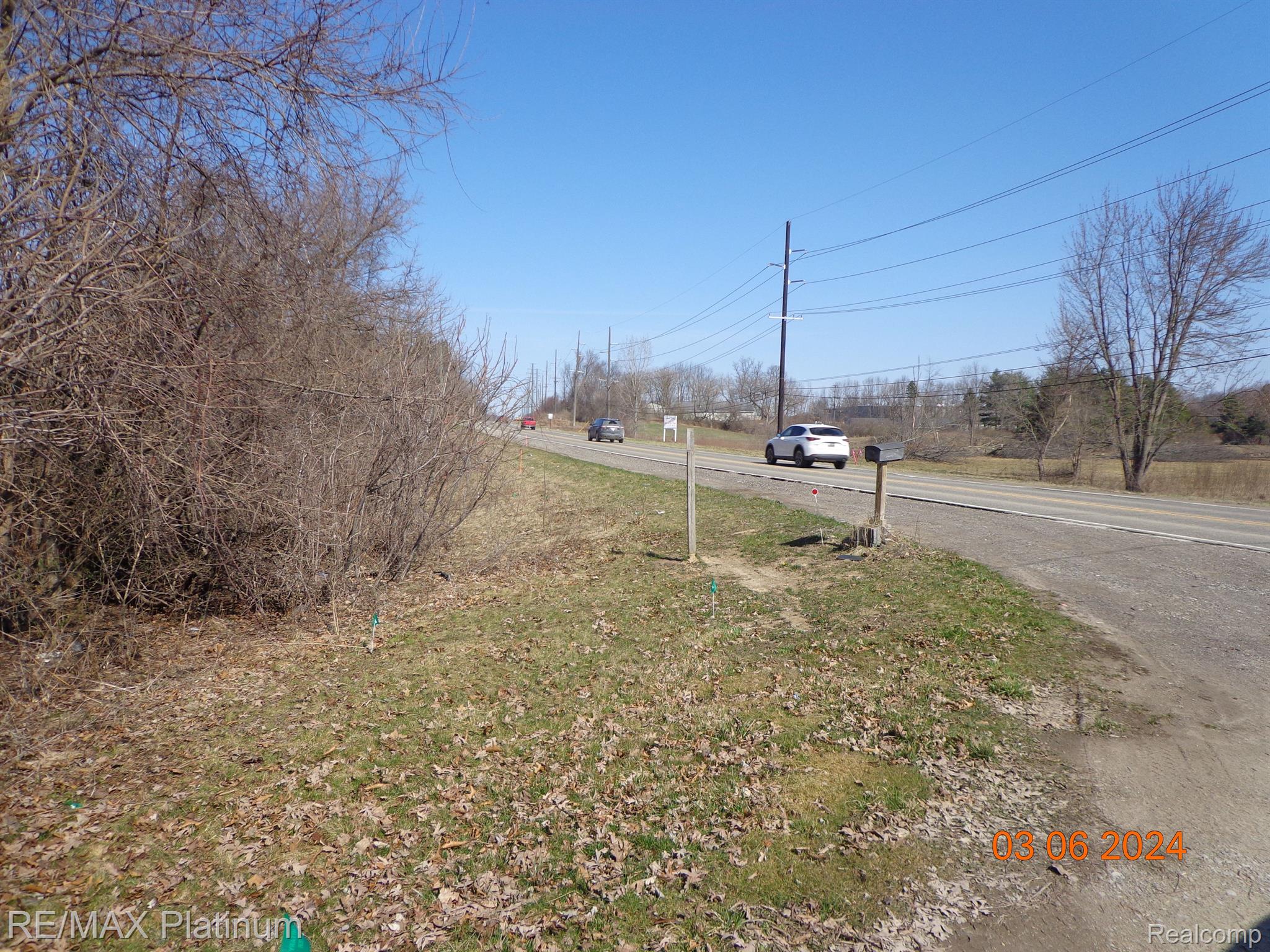 1285 N OLD US 23