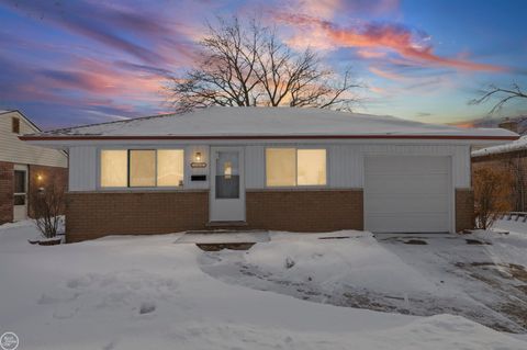 15218 Canberra Street Roseville City MI 48066