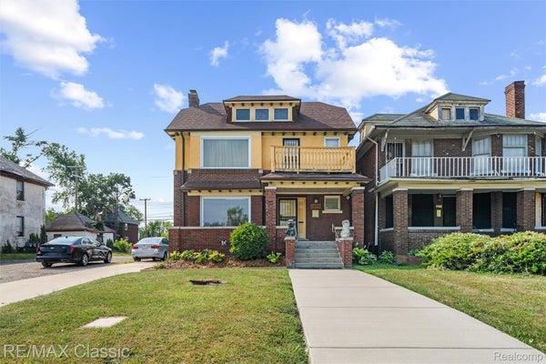 2676 W GRAND BLVD, DETROIT, MI 48208 - Image 9b848cee66977eb11f088e8d9f200e40/2113449411