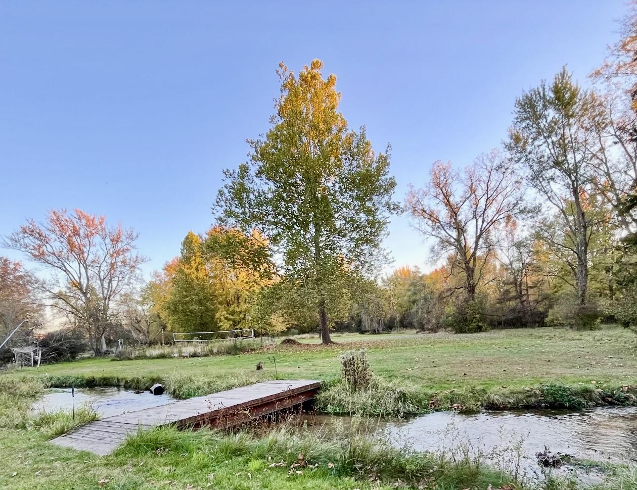 3086 Springbrook Drive