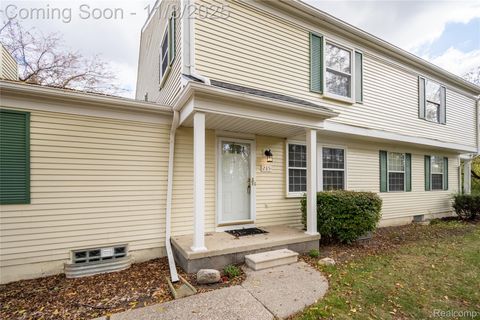 285 Inlet Court Walled Lake City MI 48390