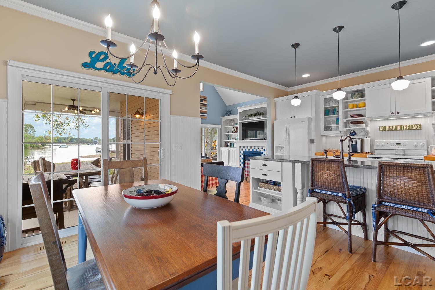 4547 Round Lake Highway