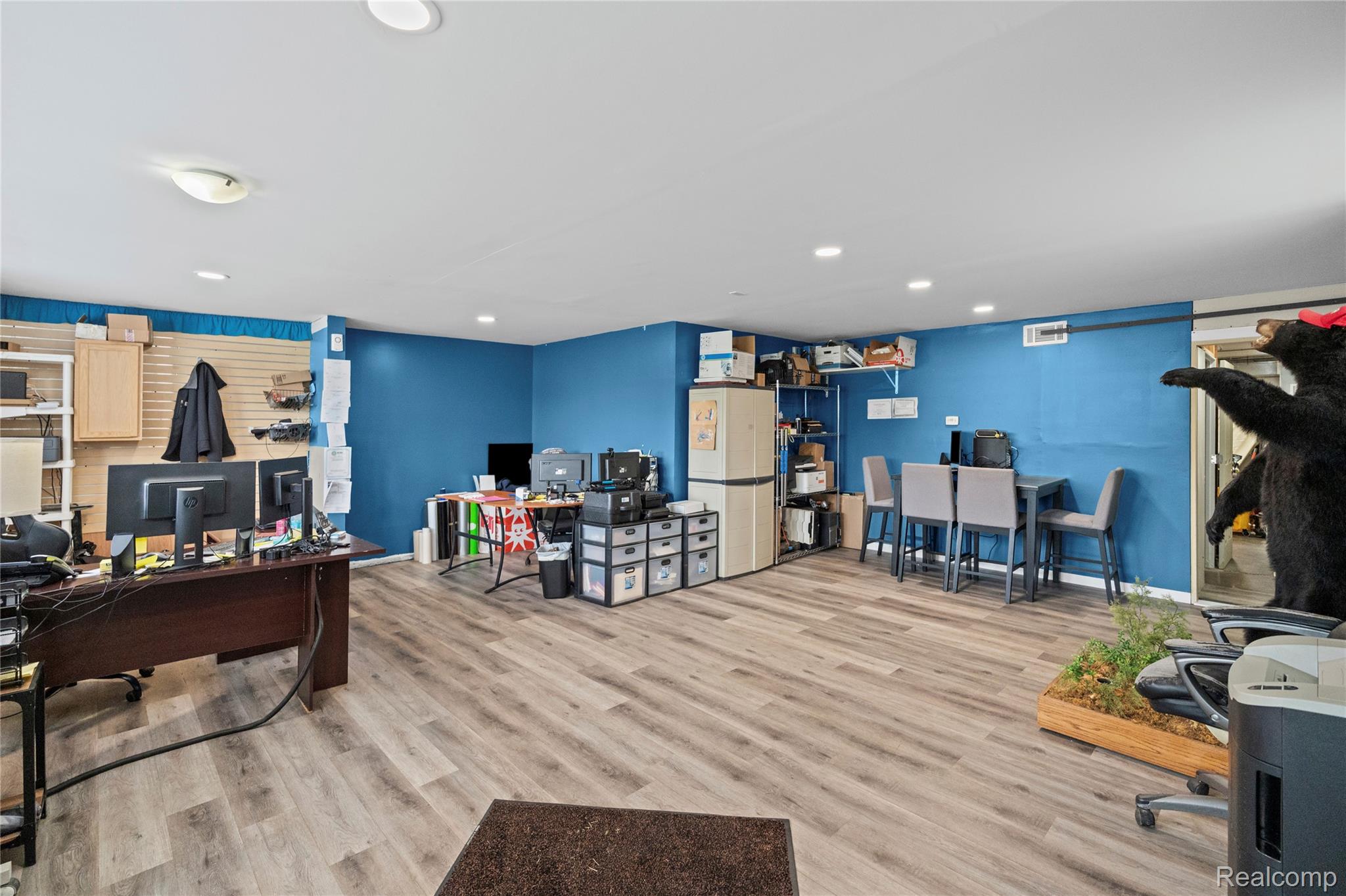 8020 E Richfield Road