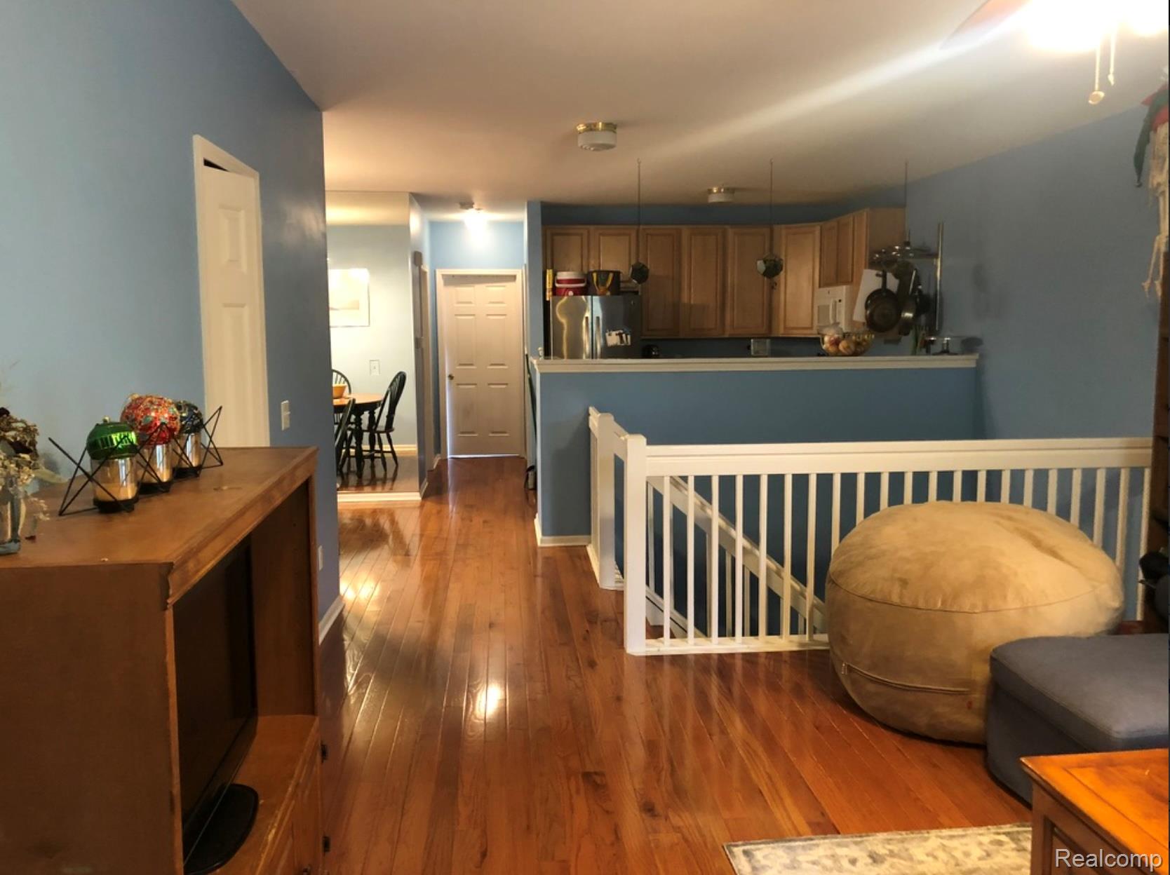 1135 Freesia Court