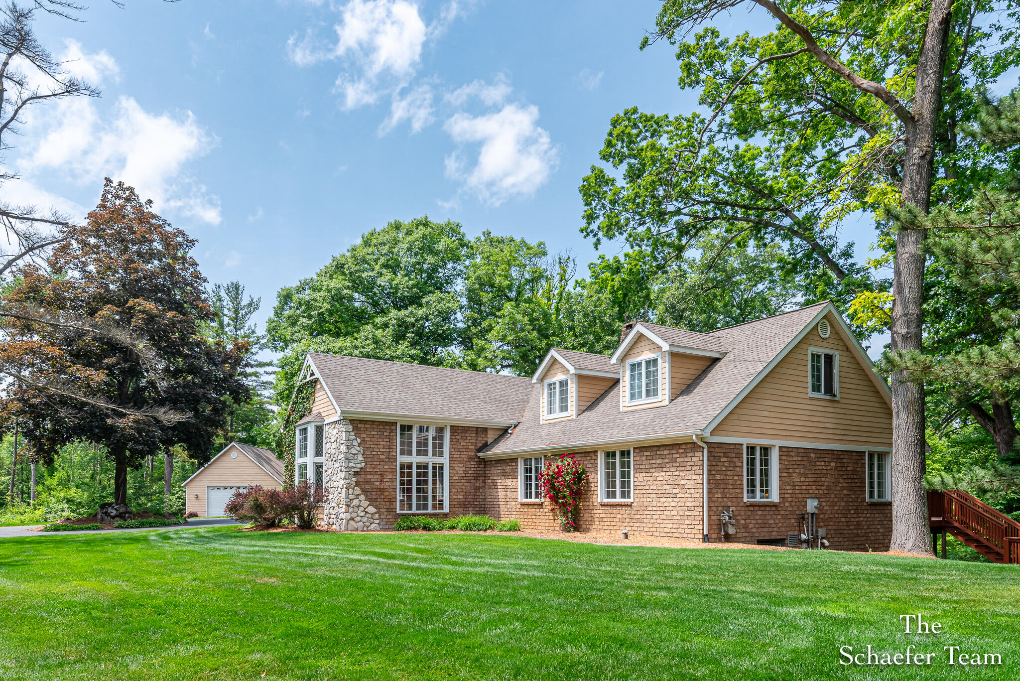 175 Honey Creek Avenue NE