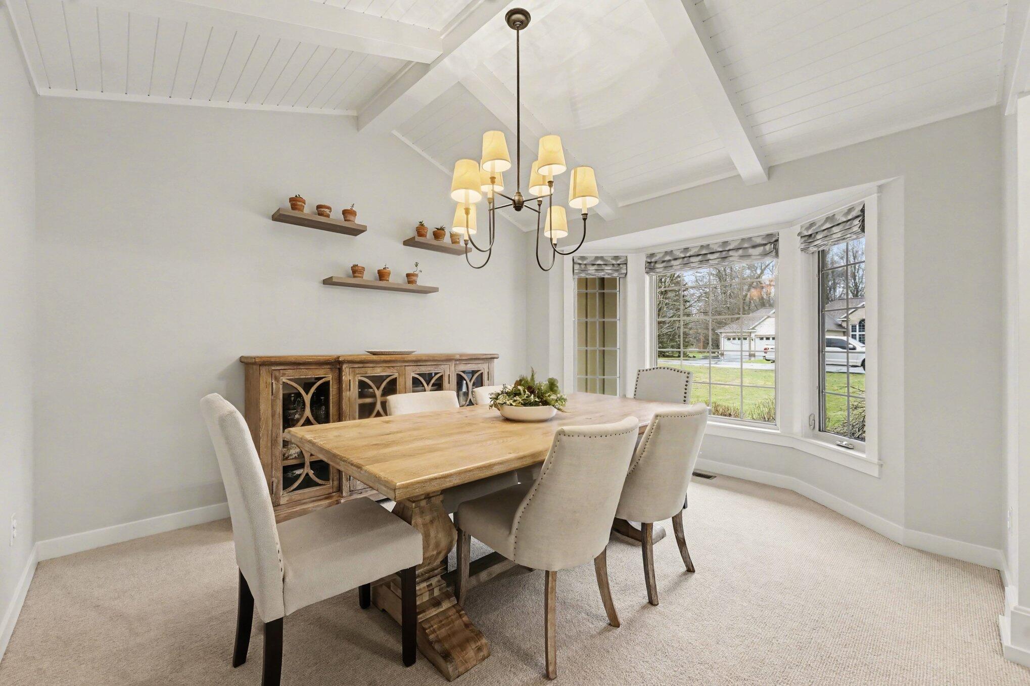 8020 Therese Court SE