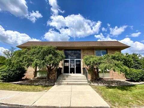 Photo for 2290 E HILL Road 104