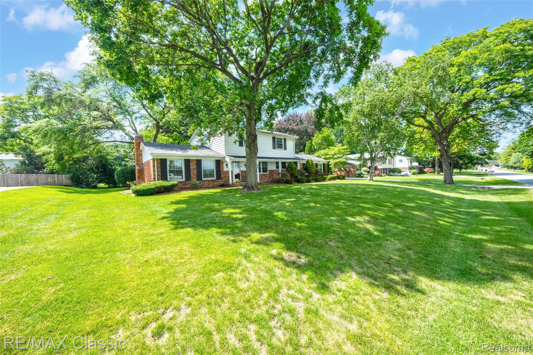 6638 Woodbank Drive