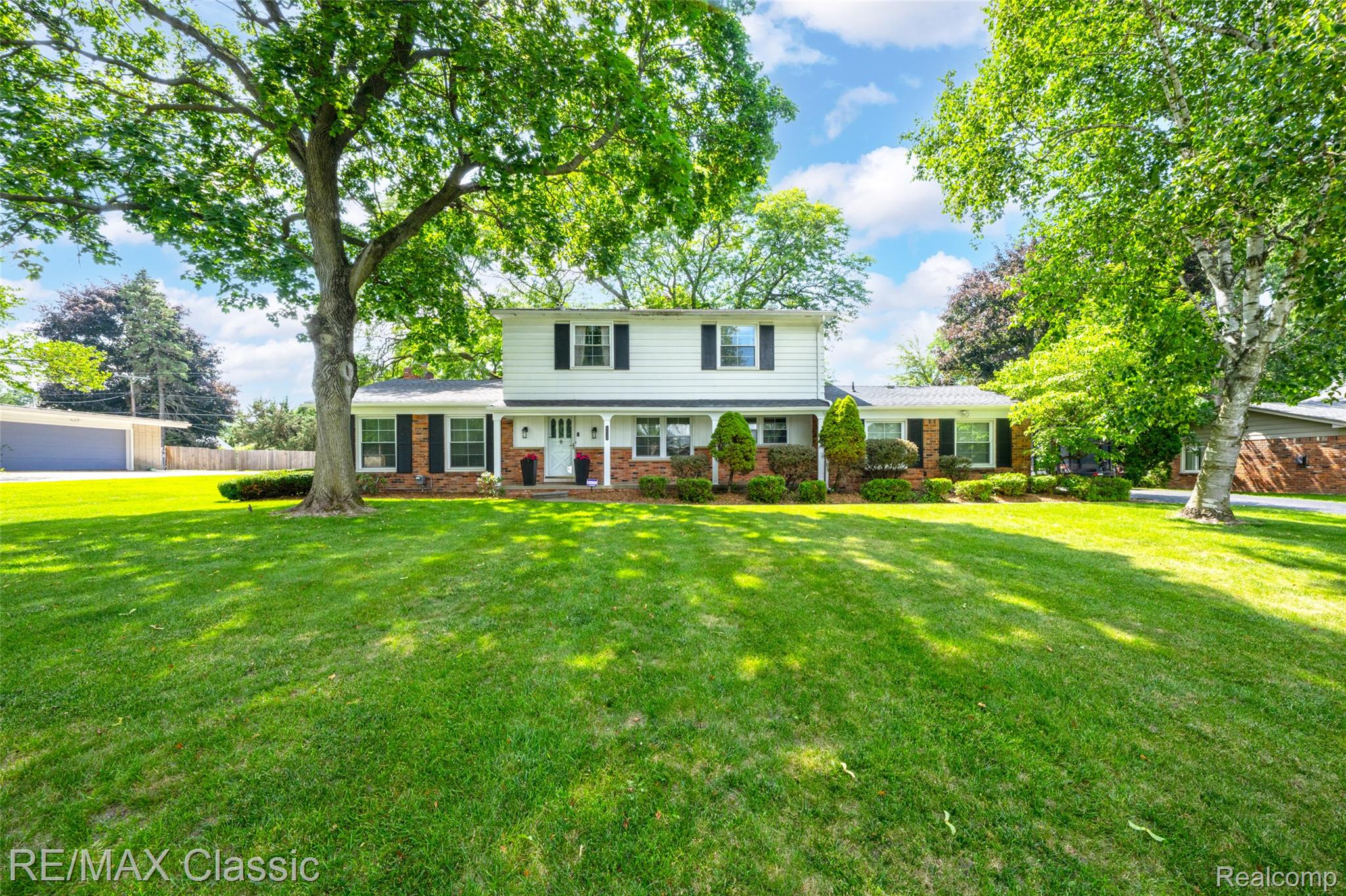 6638 Woodbank Drive