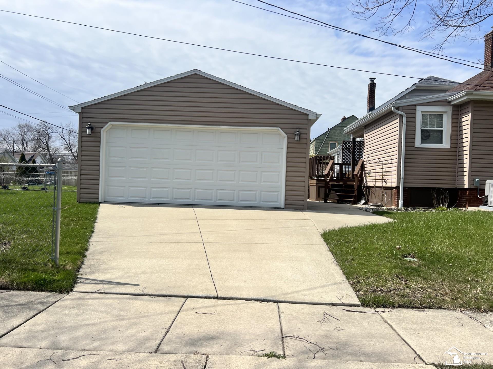 524 Scottwood Avenue