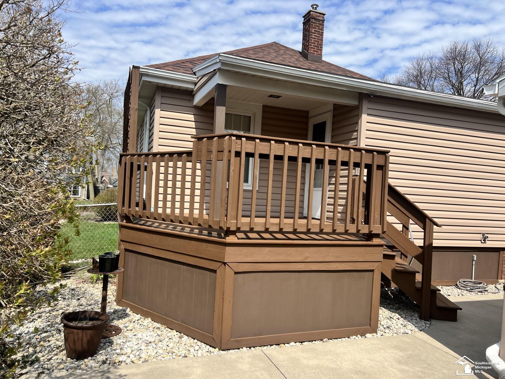 524 Scottwood Avenue