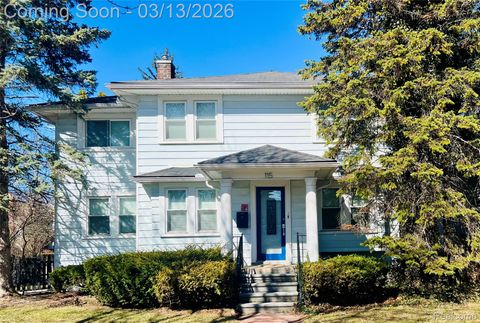 115 E Lincoln Street Birmingham City MI 48009