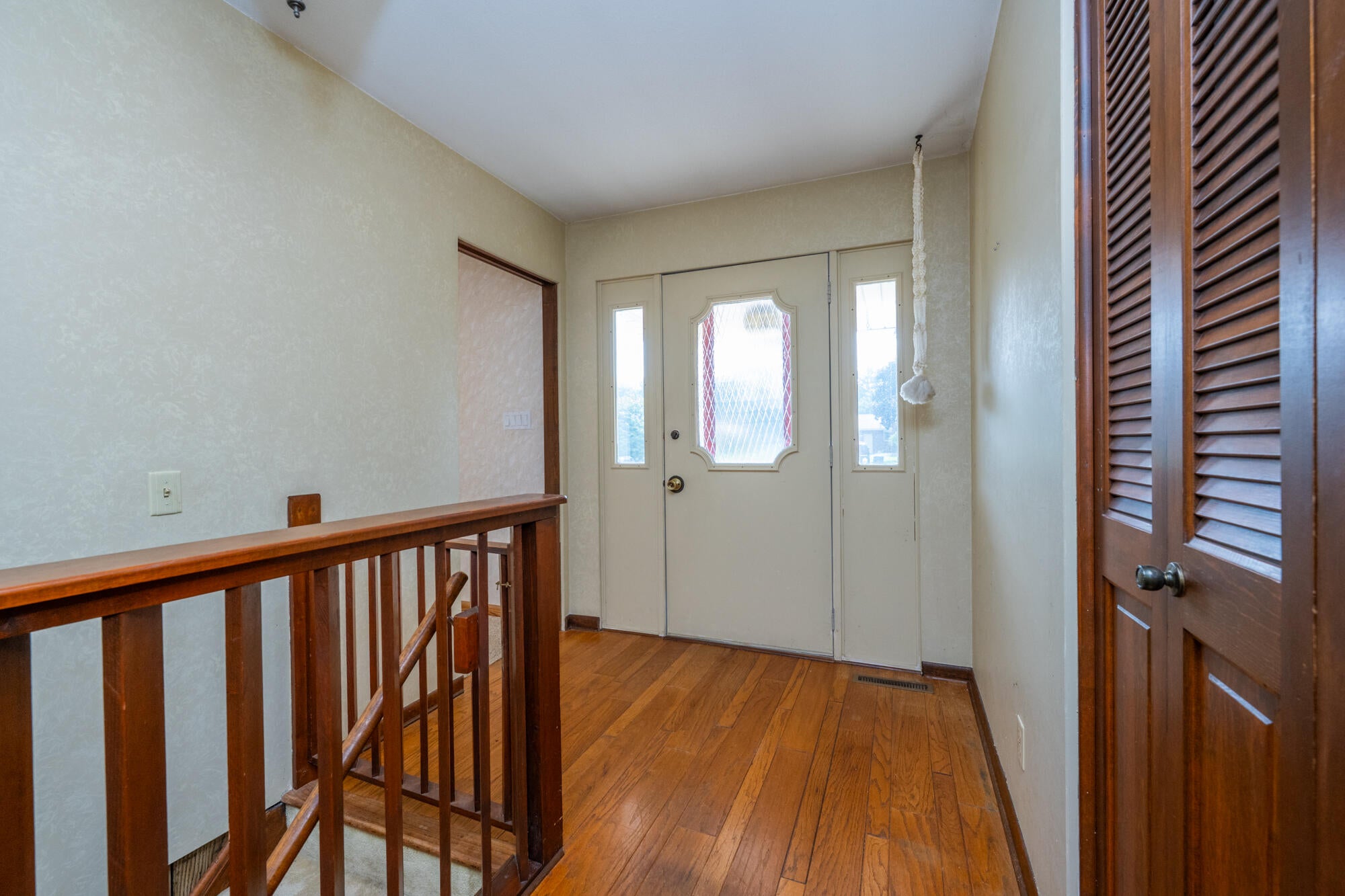 4334 Laurel Drive