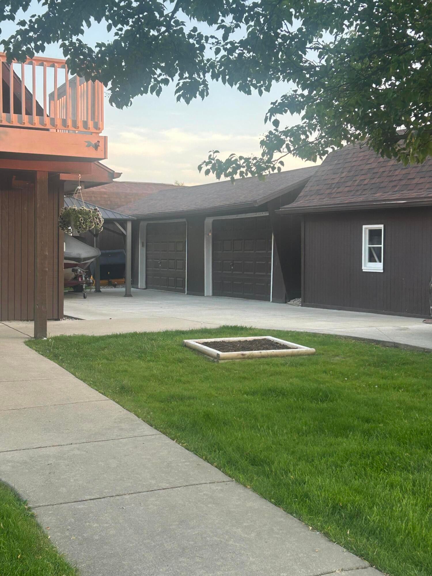 595 Rolling Meadows Drive