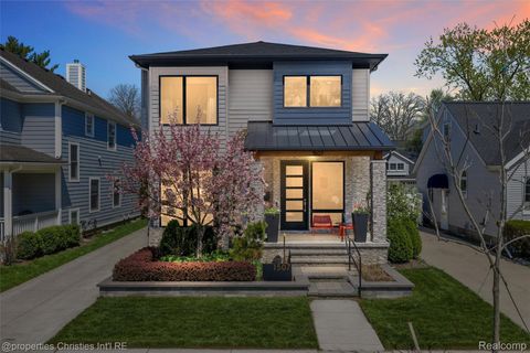 1507 Cole Street Birmingham City MI 48009