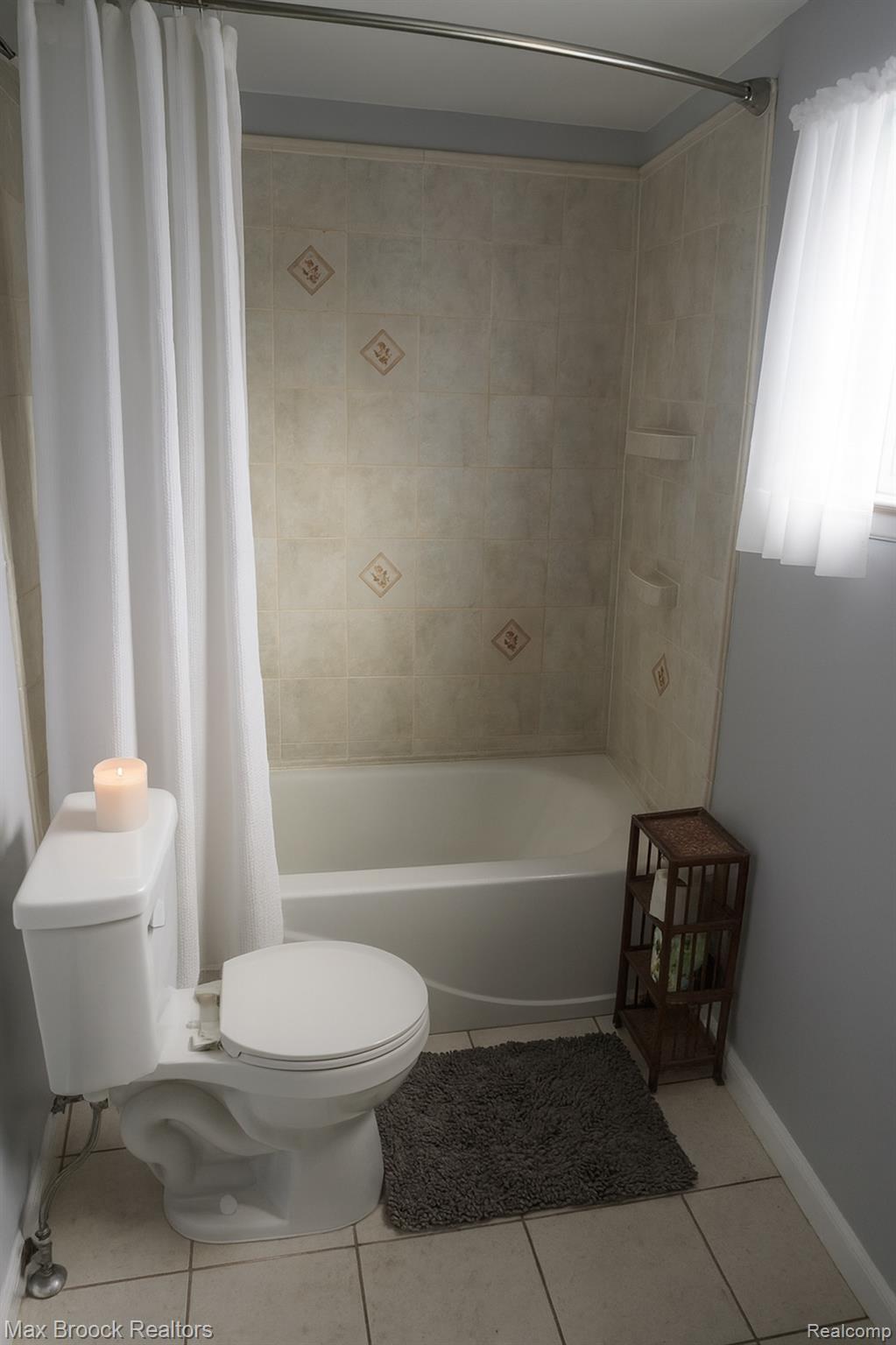 8223 San Marco Boulevard