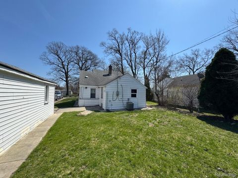 Tiny photo for 24025 CUNNINGHAM Avenue, Warren City, MI 48091 (MLS # 20251060995)