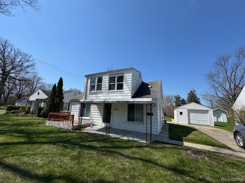 Tiny photo for 24025 CUNNINGHAM Avenue, Warren City, MI 48091 (MLS # 20251060995)