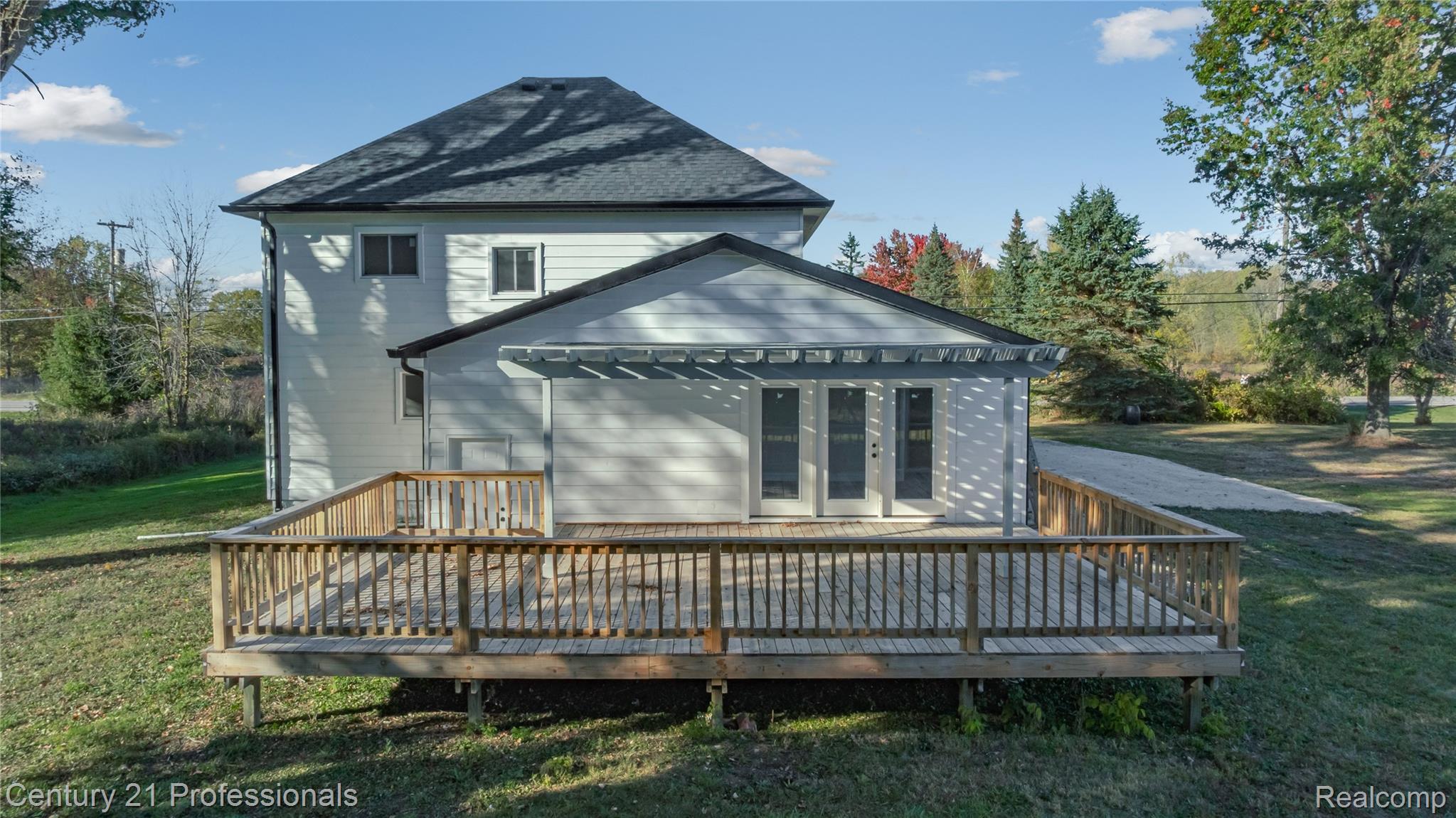 7359 Saint Clair Hwy Highway