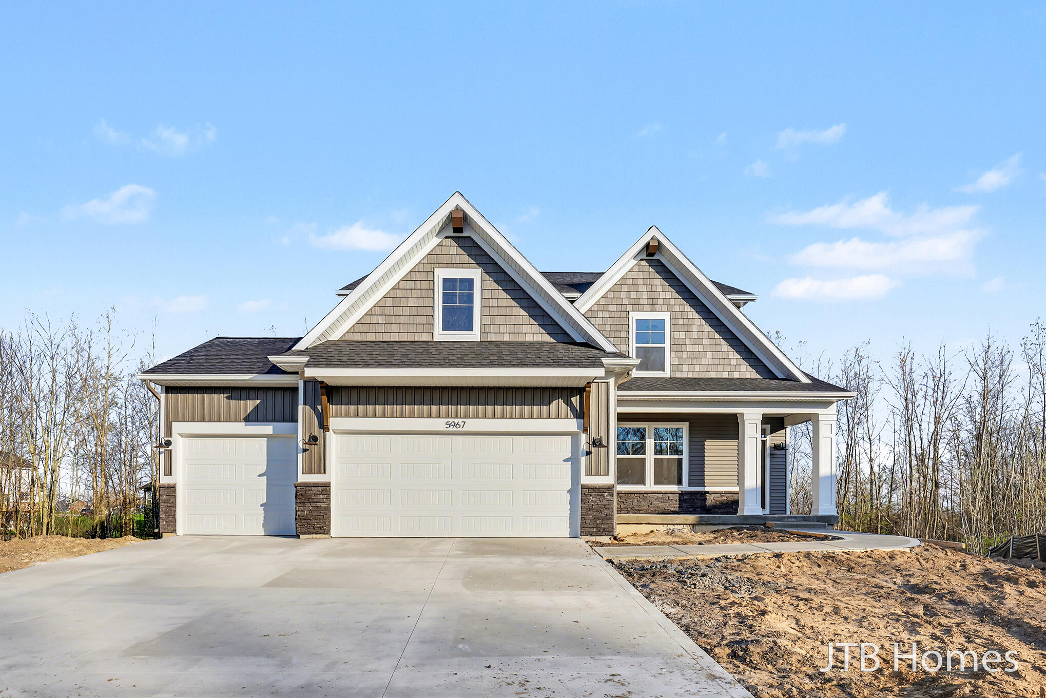 5967 Claymont Court SE