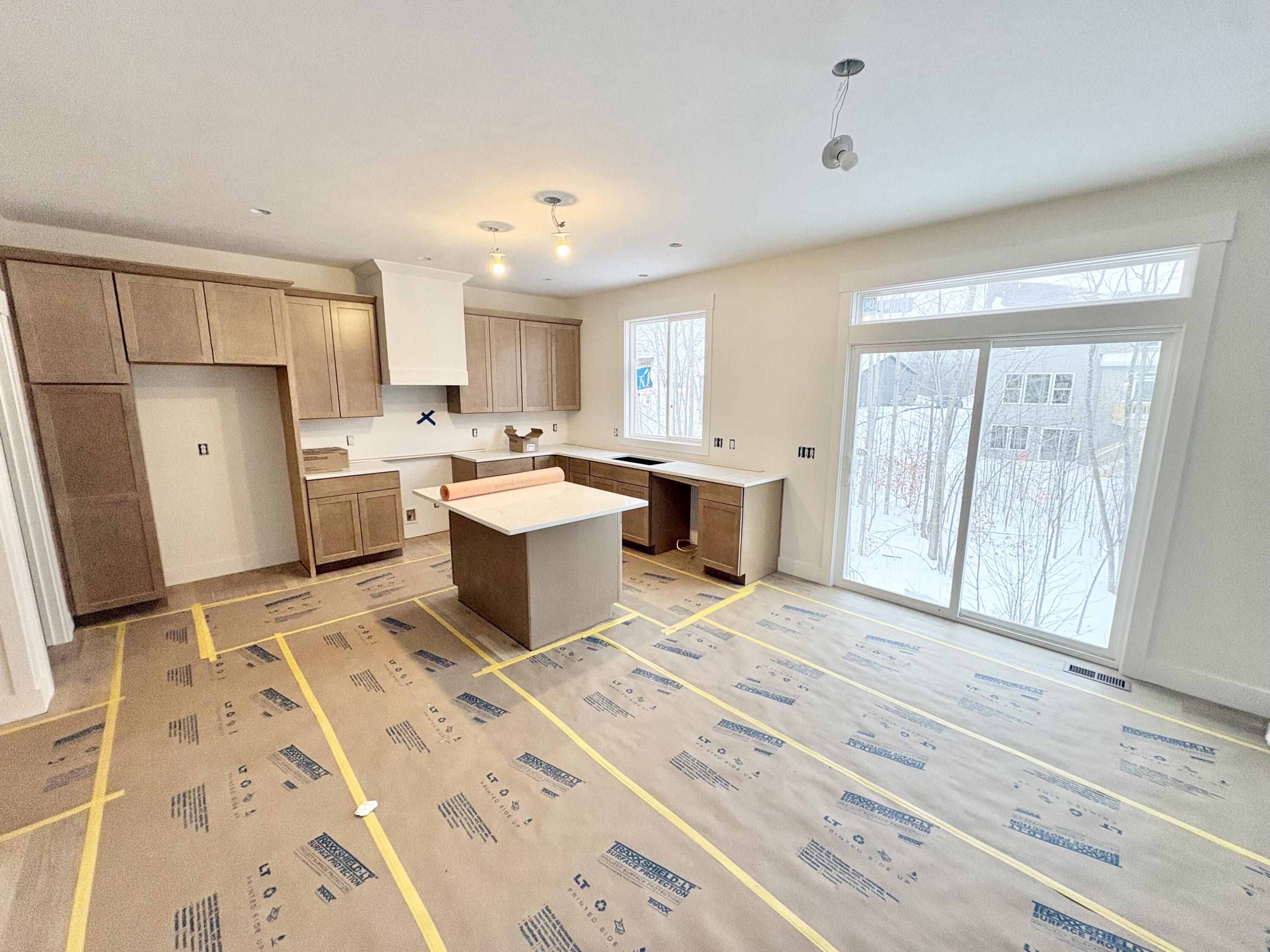 5967 Claymont Court SE