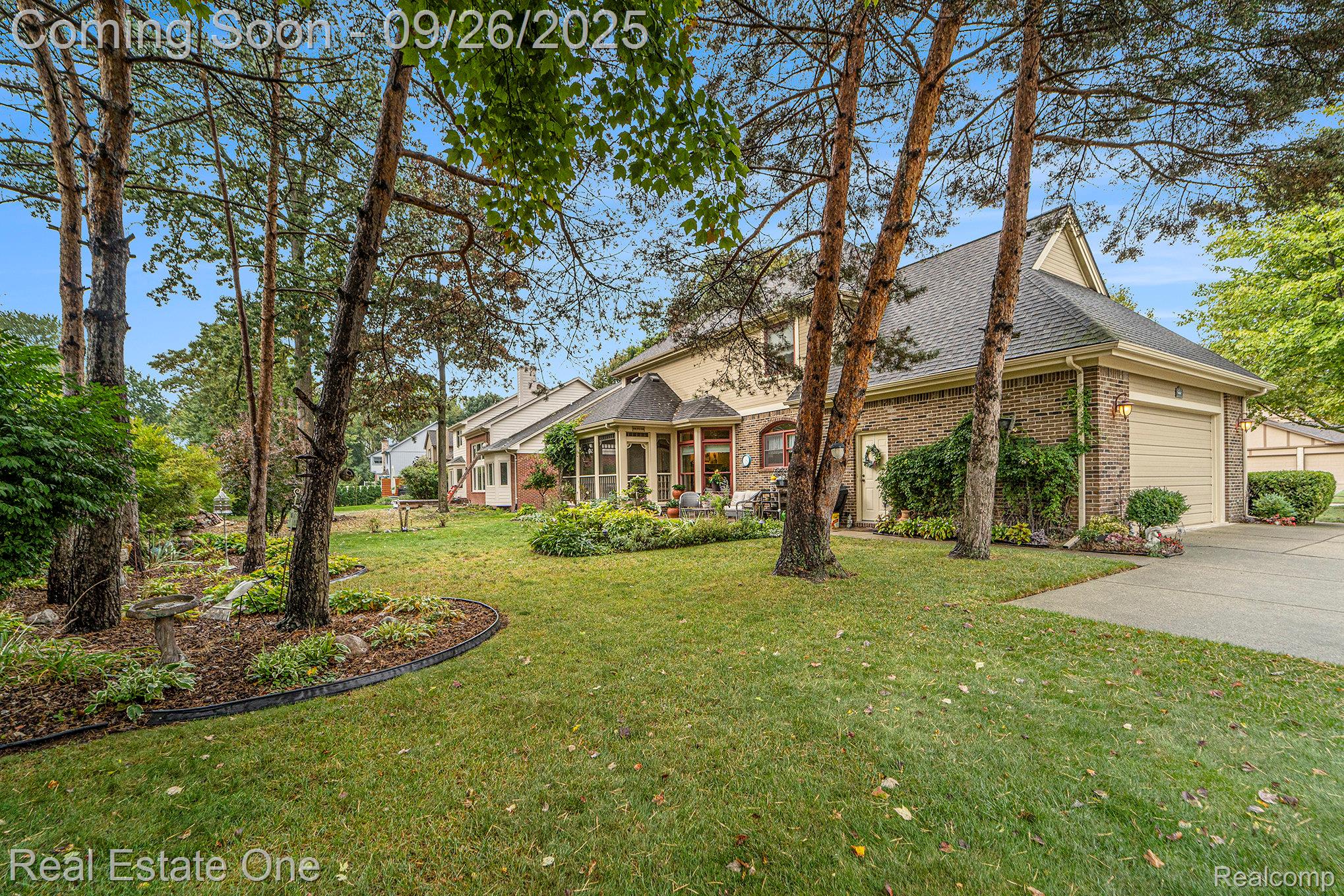 6764 Redford Circle