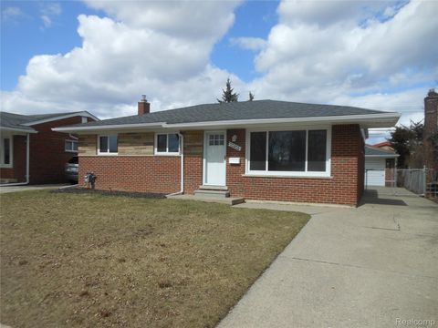 Photo of 22025 Tanglewood Street, St Clair Shores City, MI 48082 (MLS # 20261016340)