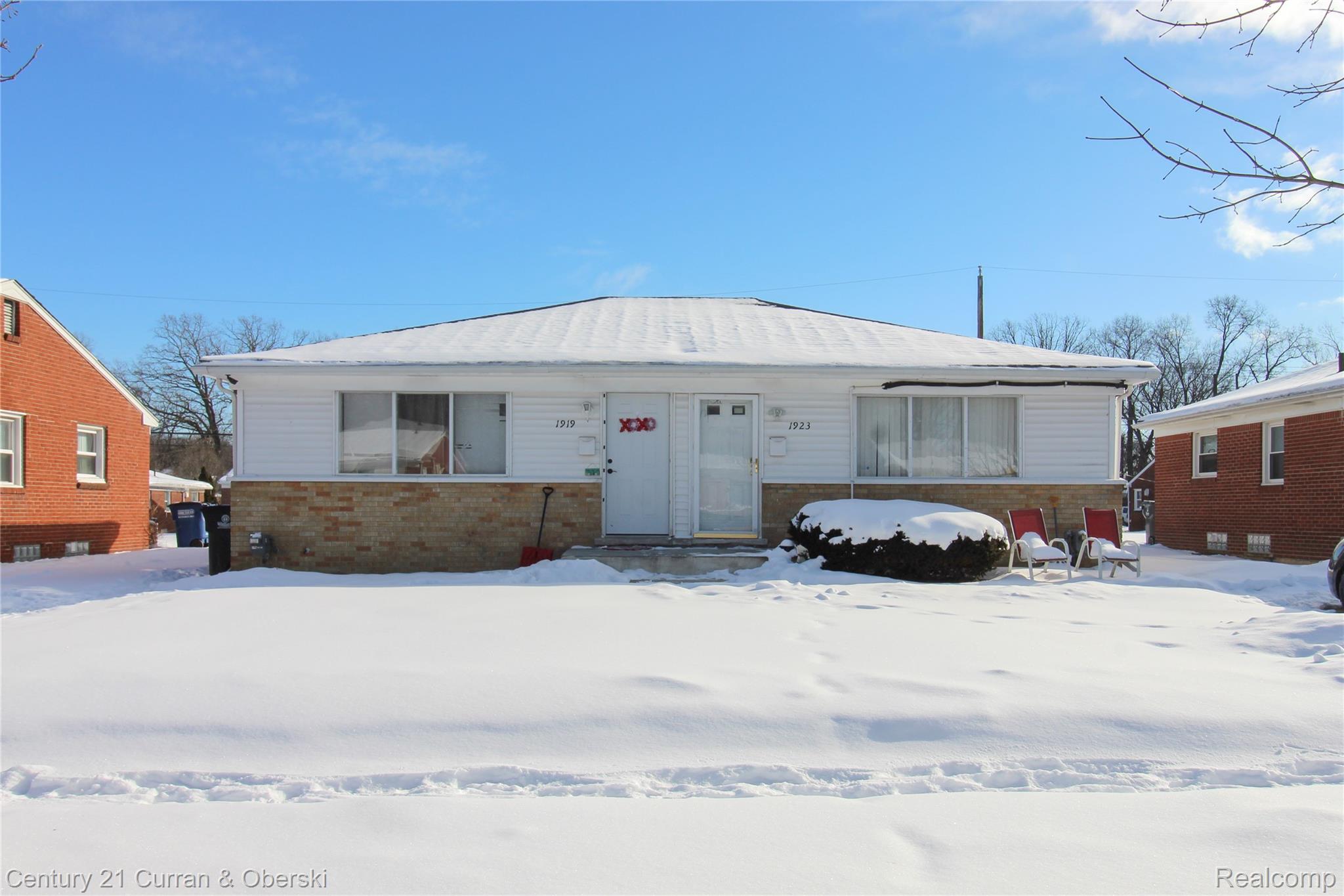 1923-1919 Stieber Street