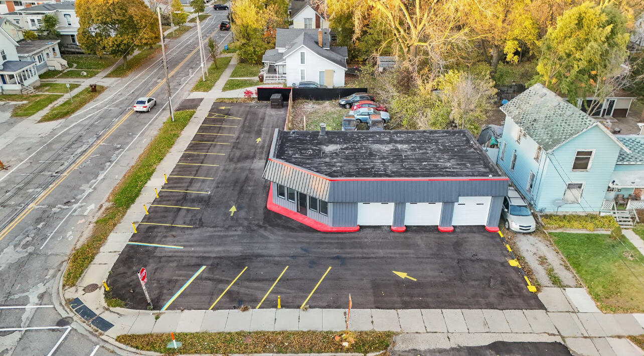 226 W Cesar E Chavez Ave