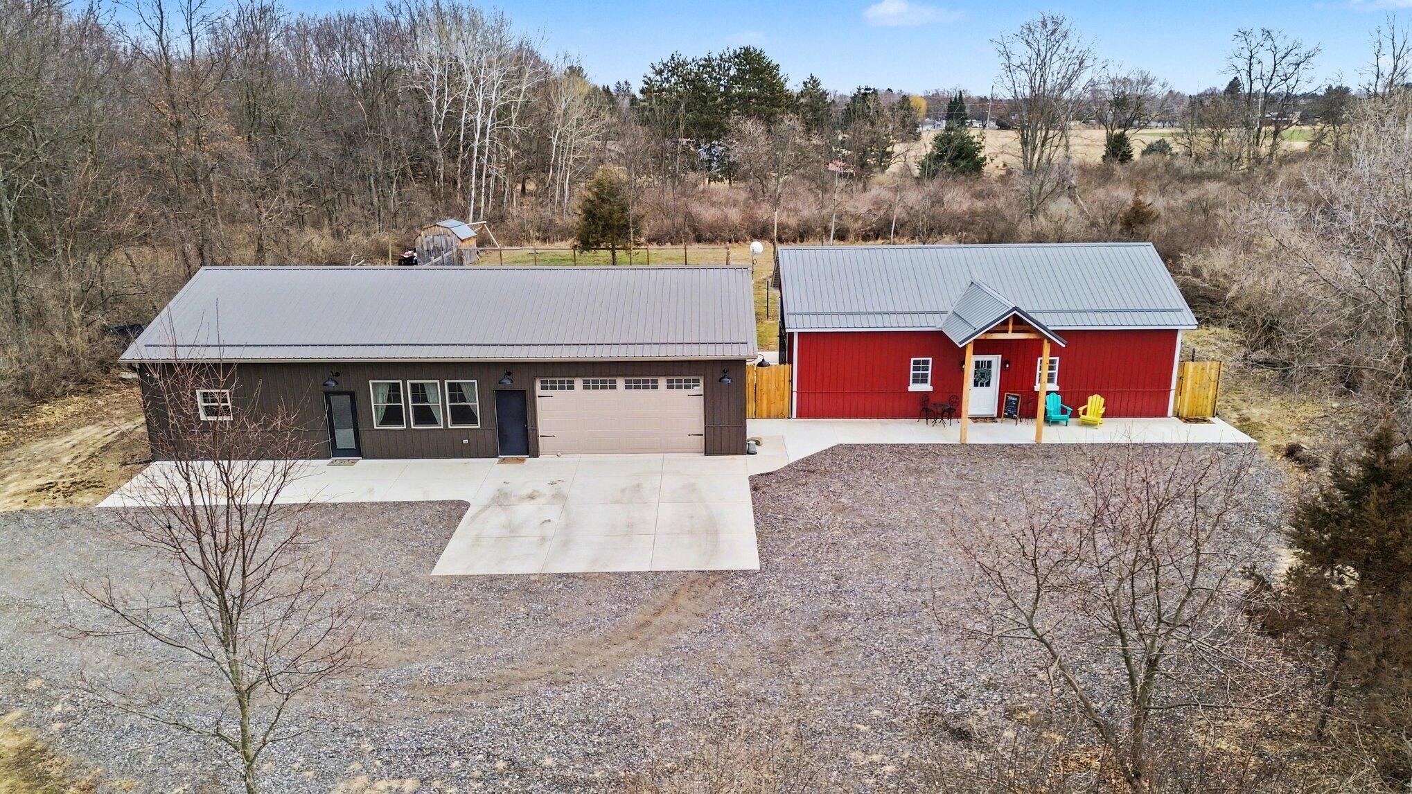 419 S Juniper Street NE