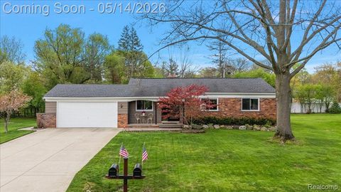 3580 Newgate Drive Troy City MI 48084
