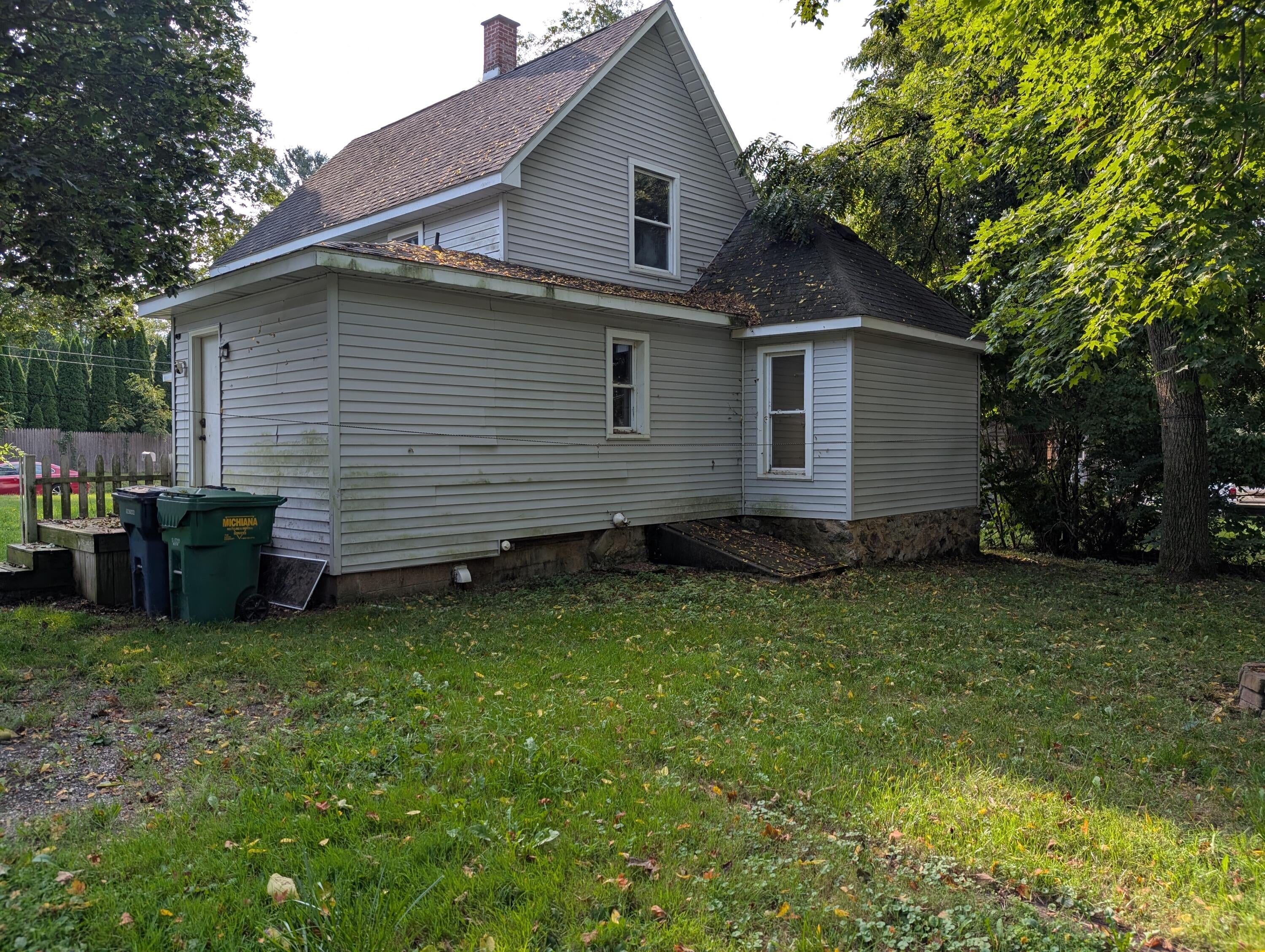 324 S East Street