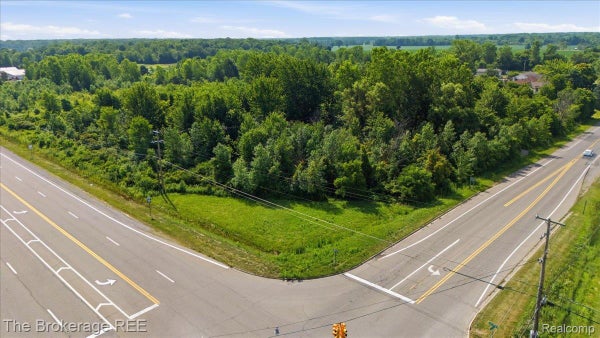 CORUNNA RD, SWARTZ CREEK, MI 48473 - Image 9bfade0e2bbf7038174d9dcd6c7e3565/4003351134