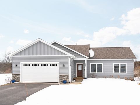 Photo of 7391 Briar Ridge Drive, Long Lake Township, MI 49685 (MLS # 78080066654)