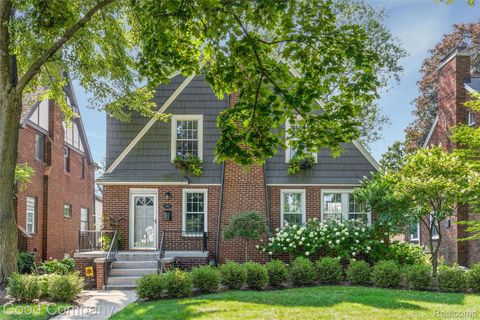 1915 Northwood Boulevard Royal Oak City MI 48073