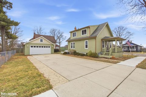 353 George Street Trenton City MI 48183