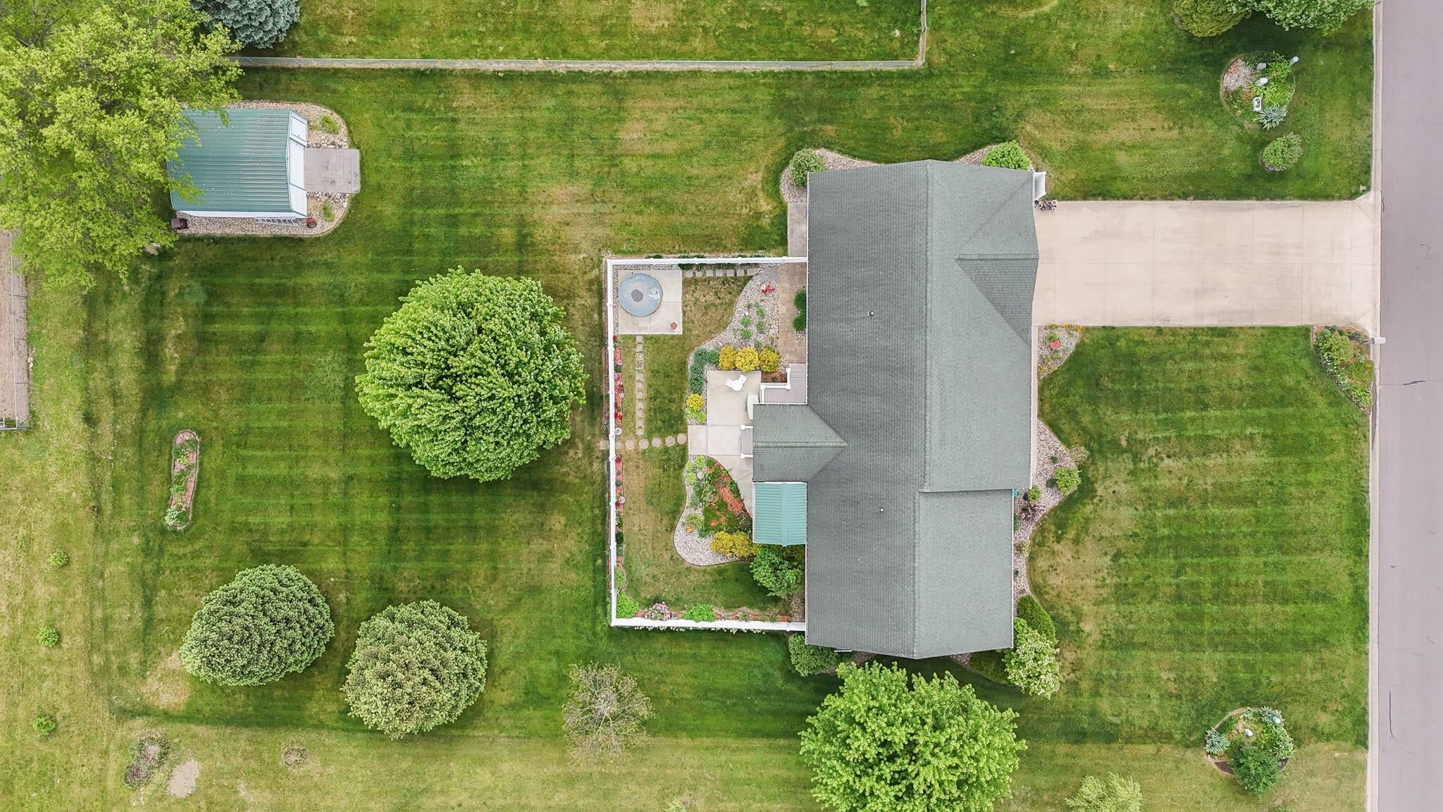 29390 Saddlebred Lane